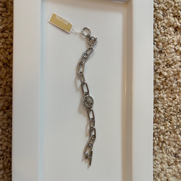Michael Kors Jewelry - Michael Kors Silver Link Bracelet